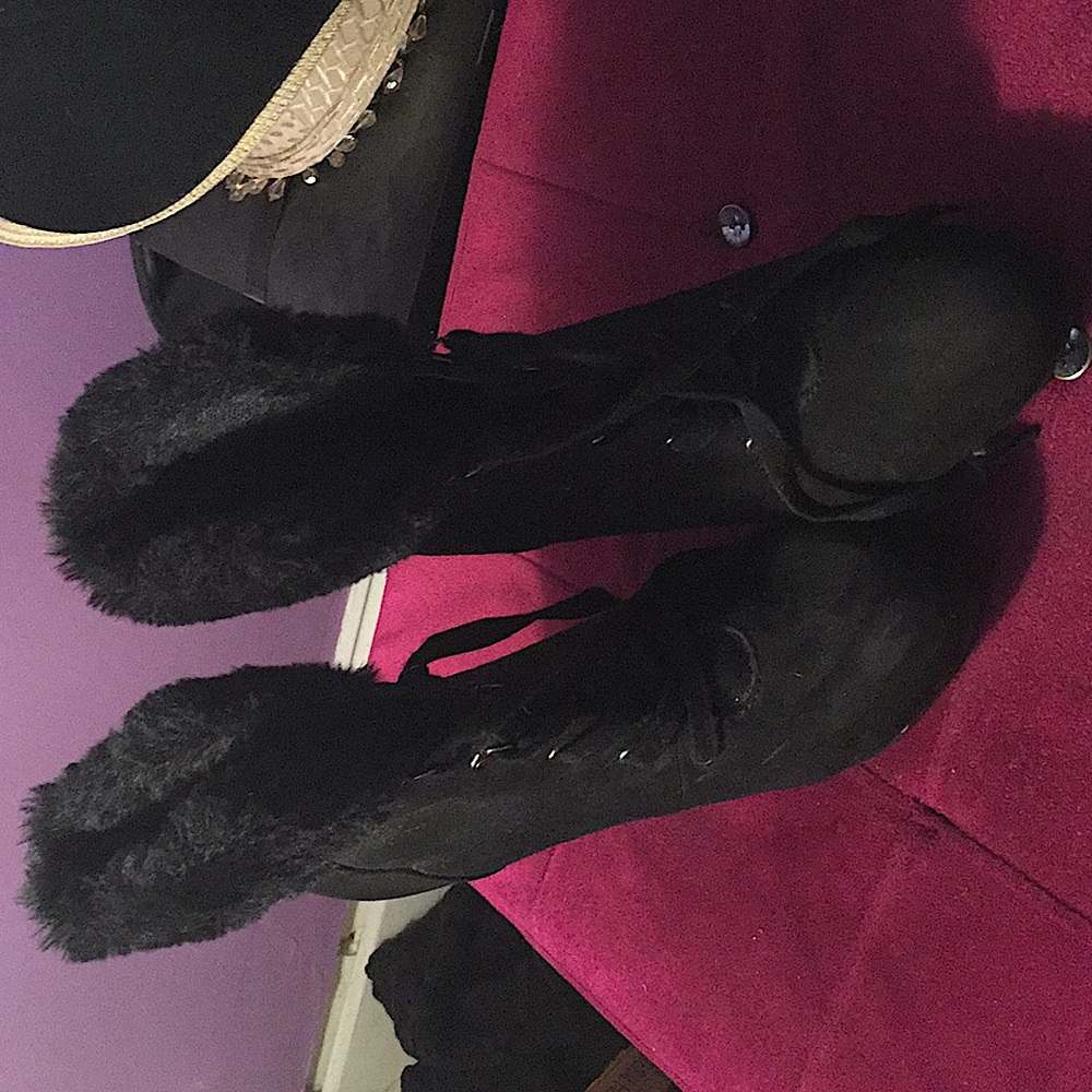 Black suede like boots